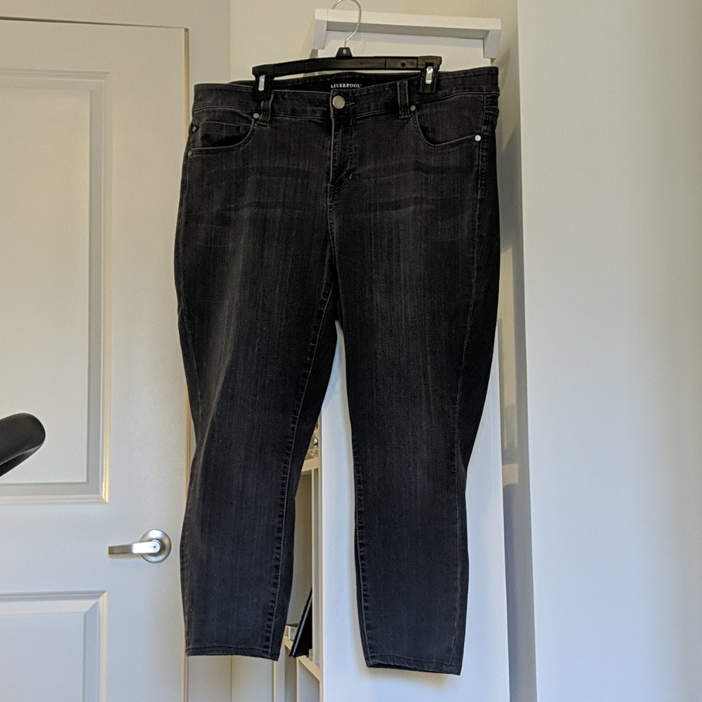 Black Ankle Jeans